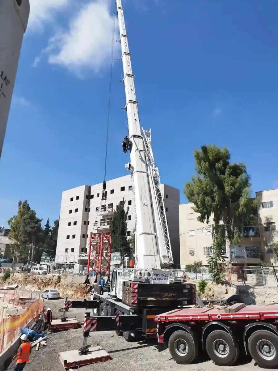 שירותי-משאית-מנוף-הרמה
