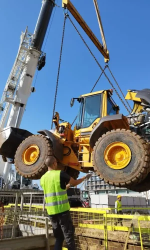 משאית מנוף הרמת משאות כבדים